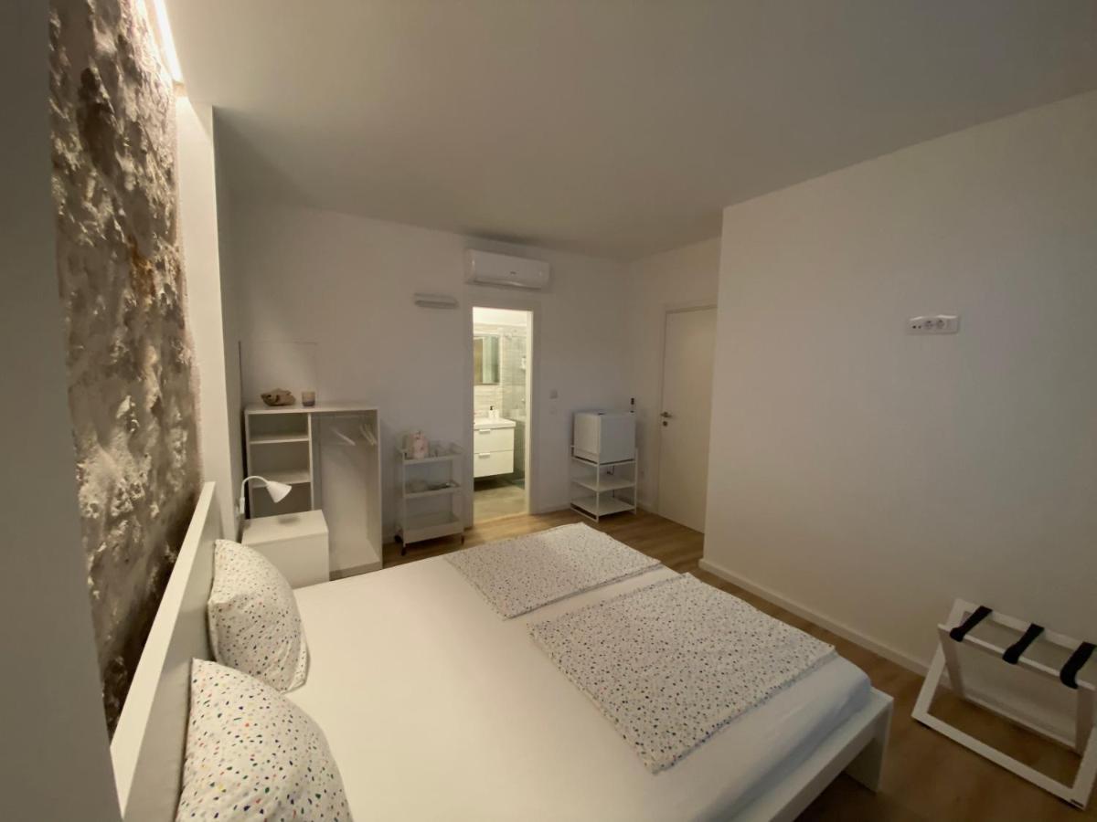 Apartmán Sobe “Zavjetrina” Murter Exteriér fotografie